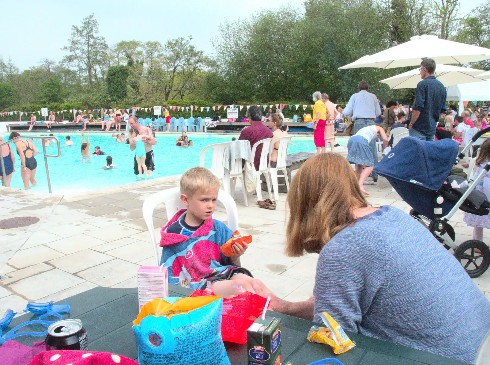 Grandma J chats with Harry, from The Grand Re-opening of the Chagford Lido, Chagford, Devon - 28th May 2016