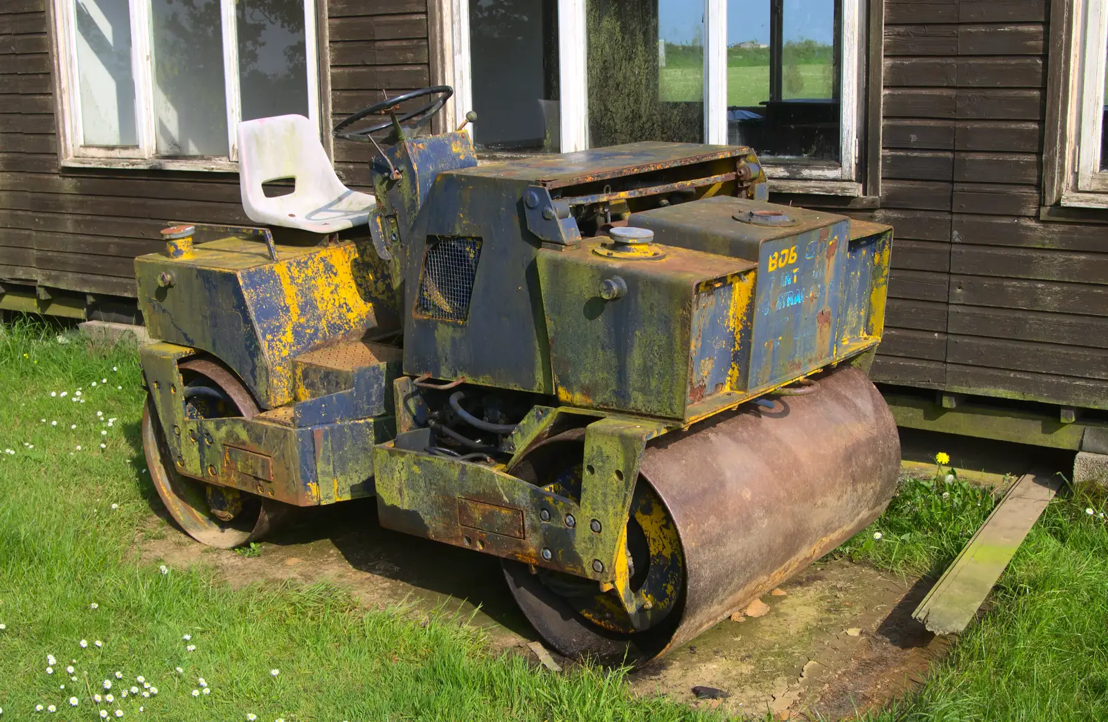 An old grass roller on Spreyton playing field, from A Visit to Okehampton Castle and Dartmoor, Devon  - 28th May 2016