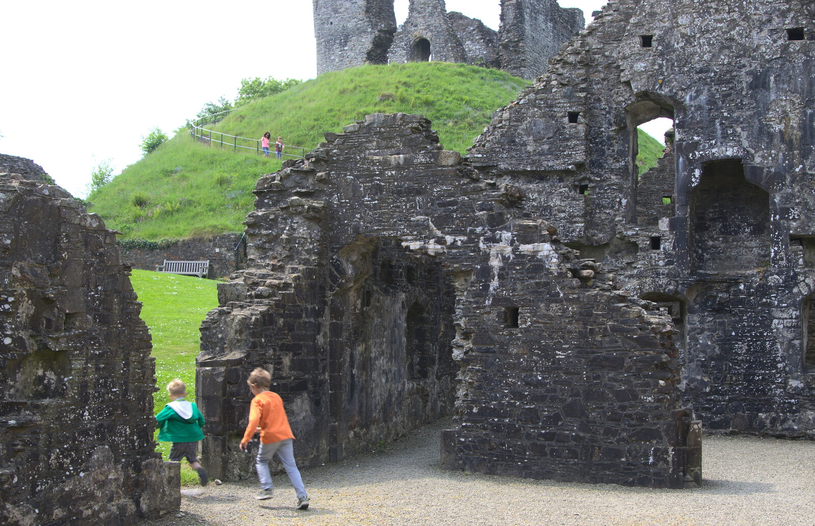 Harry and Fred run off to explore from A Visit to Okehampton Castle and Dartmoor, Devon  - 28th May 2016