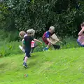 Fighting is paused to see a puppy, A Visit to Okehampton Castle and Dartmoor, Devon  - 28th May 2016