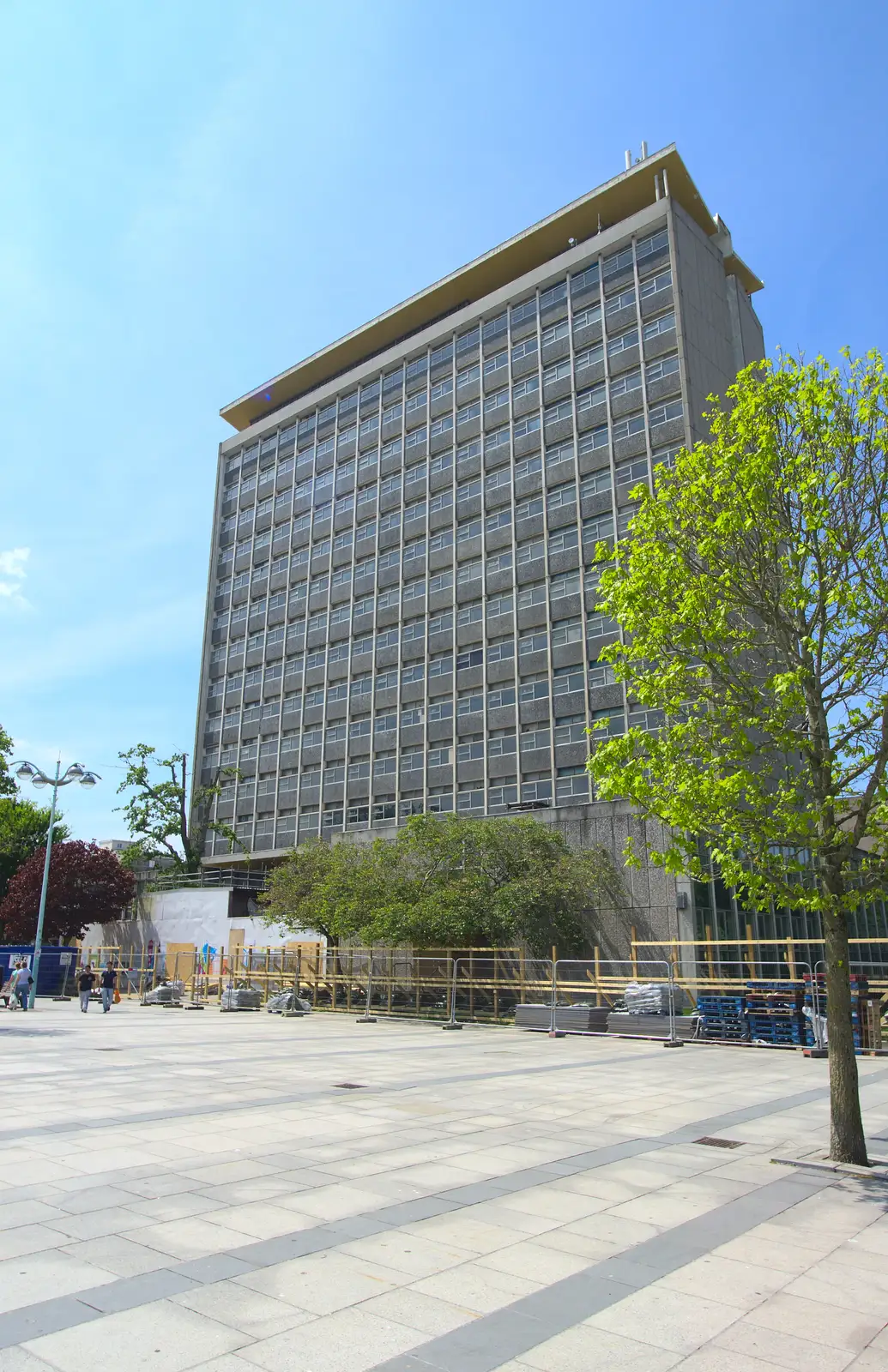 Demolition or renovation? The former Civic Centre, from A Tamar River Trip, Plymouth, Devon - 30th May 2016