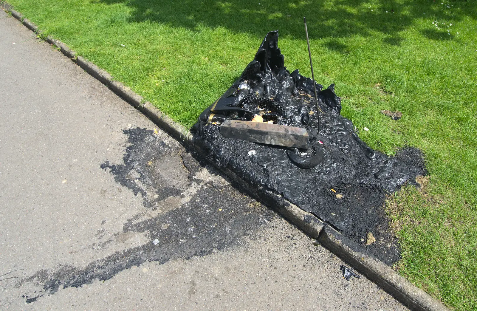 Some knobwit has torched a dustbin, from A Tamar River Trip, Plymouth, Devon - 30th May 2016