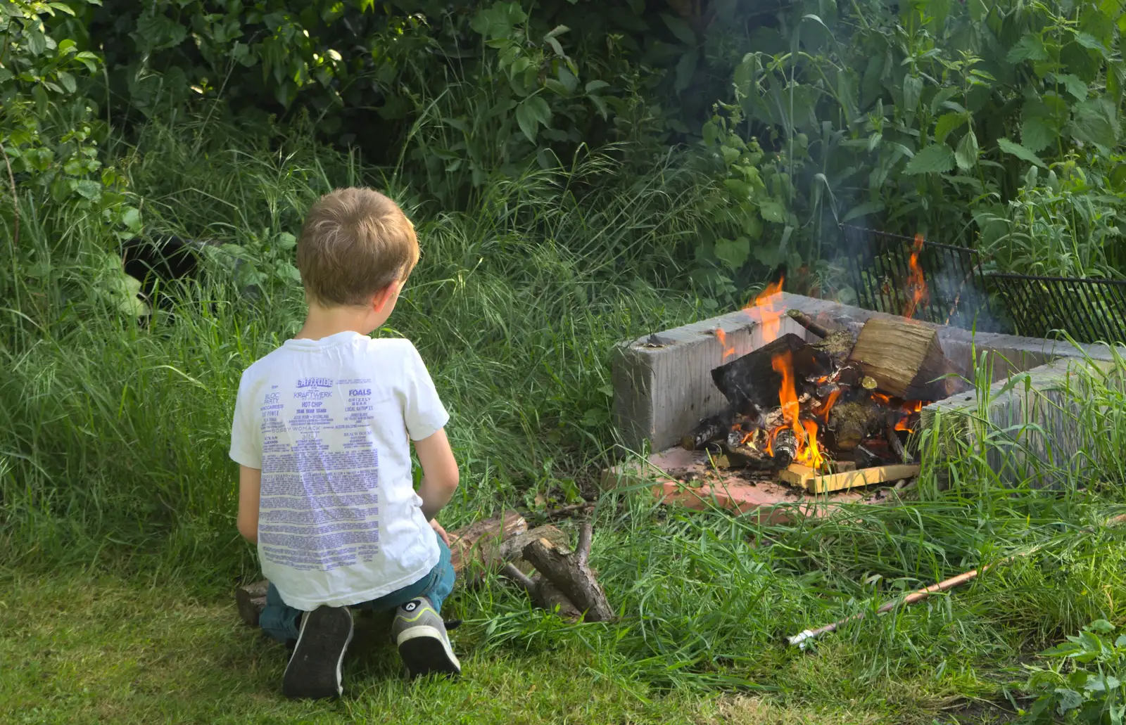 Fred inspects the home-made fire pit thing, from A Trip to the Office and the Mayor-Making Parade, Eye, Suffolk - 4th June 2016