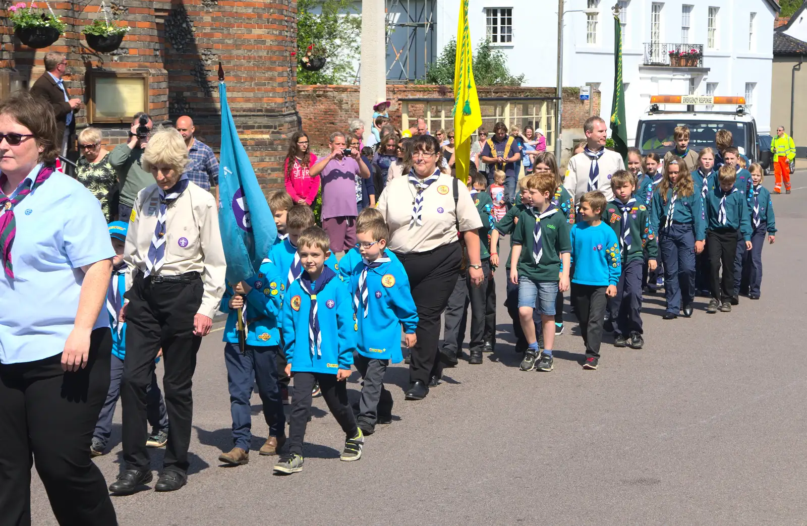 The Beavers and Scouts are off too, from A Trip to the Office and the Mayor-Making Parade, Eye, Suffolk - 4th June 2016