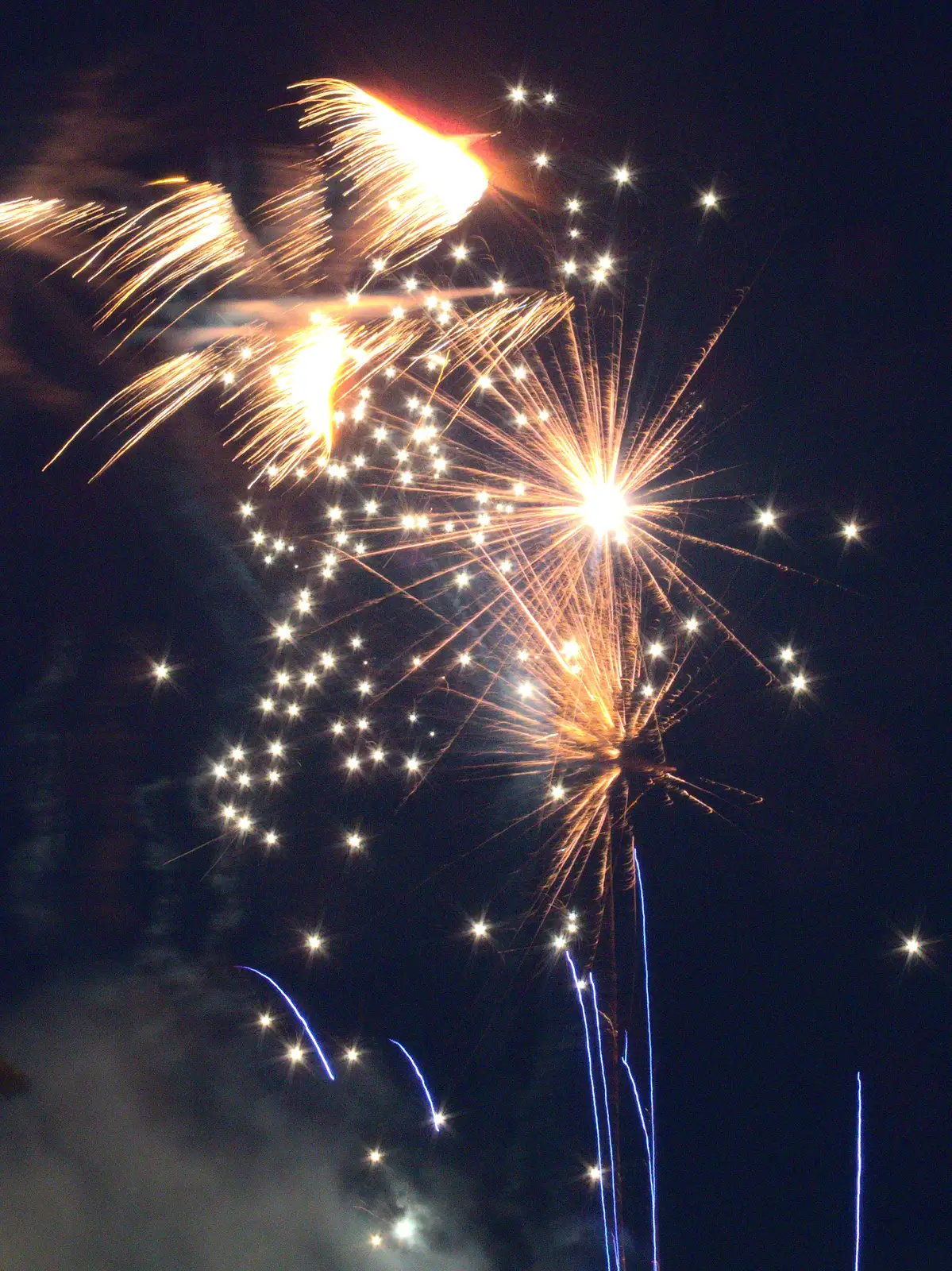 There's a mini firework display, from The BBs at Fersfield, Norfolk - 11th June 2016