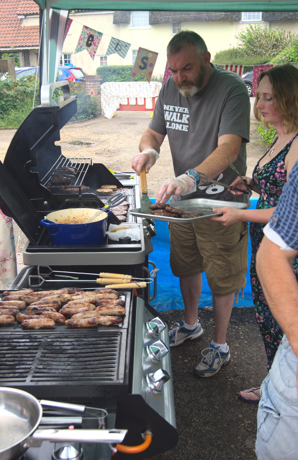 More barbeque action from The Queen's Village Hall Birthday, Brome, Suffolk - 12th June 2016