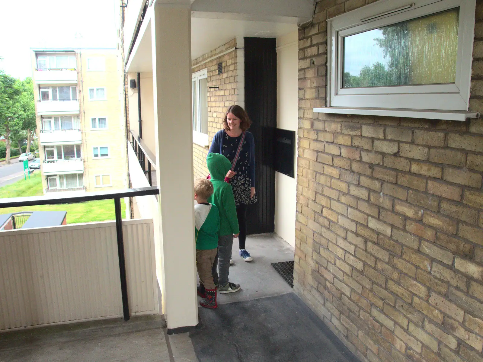 We knock on the door, from Caoimhe the Shoe's Desk, Highbury, London - 18th June 2016