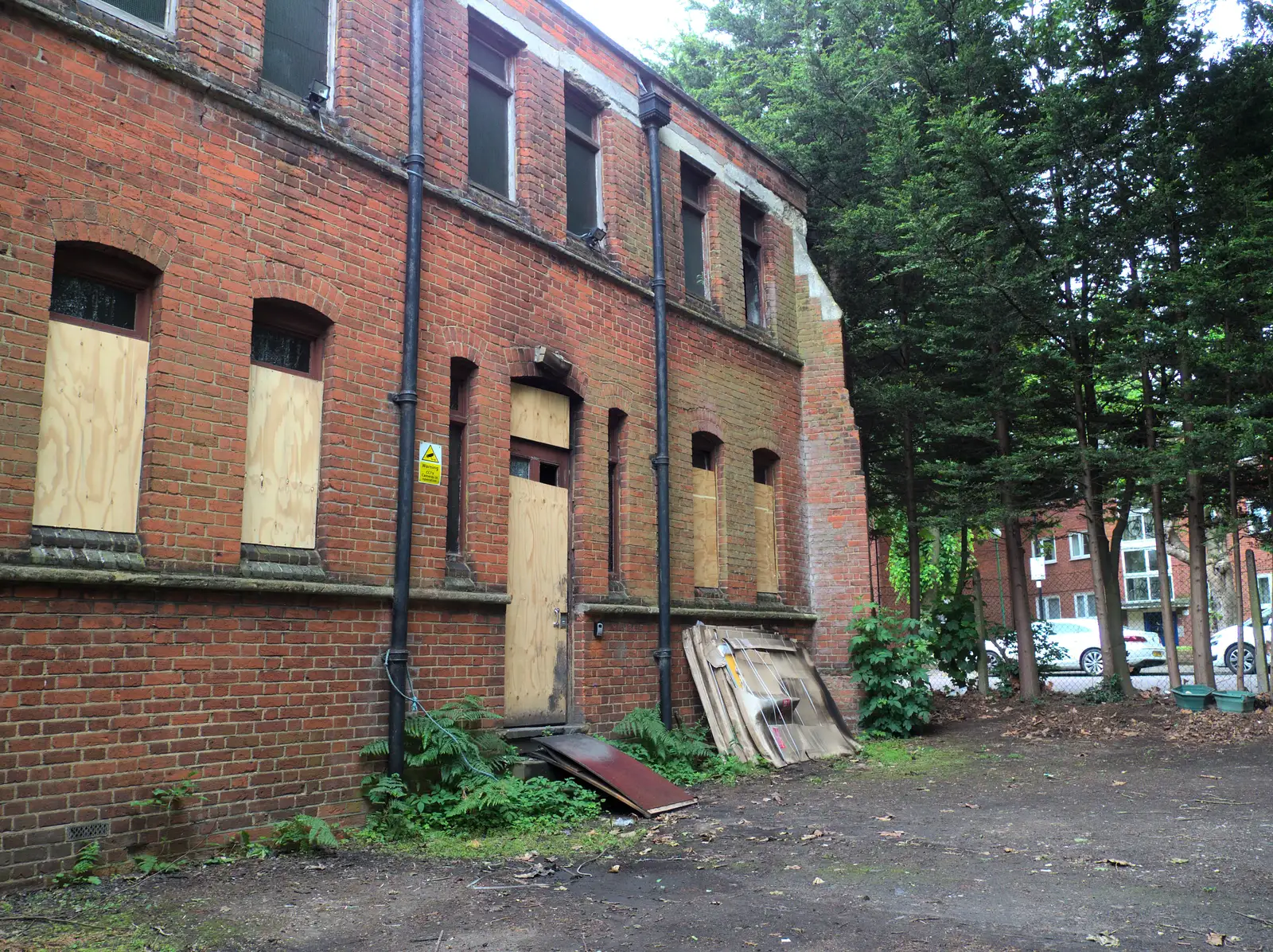 Back at the derelict church buildings, from Caoimhe the Shoe's Desk, Highbury, London - 18th June 2016