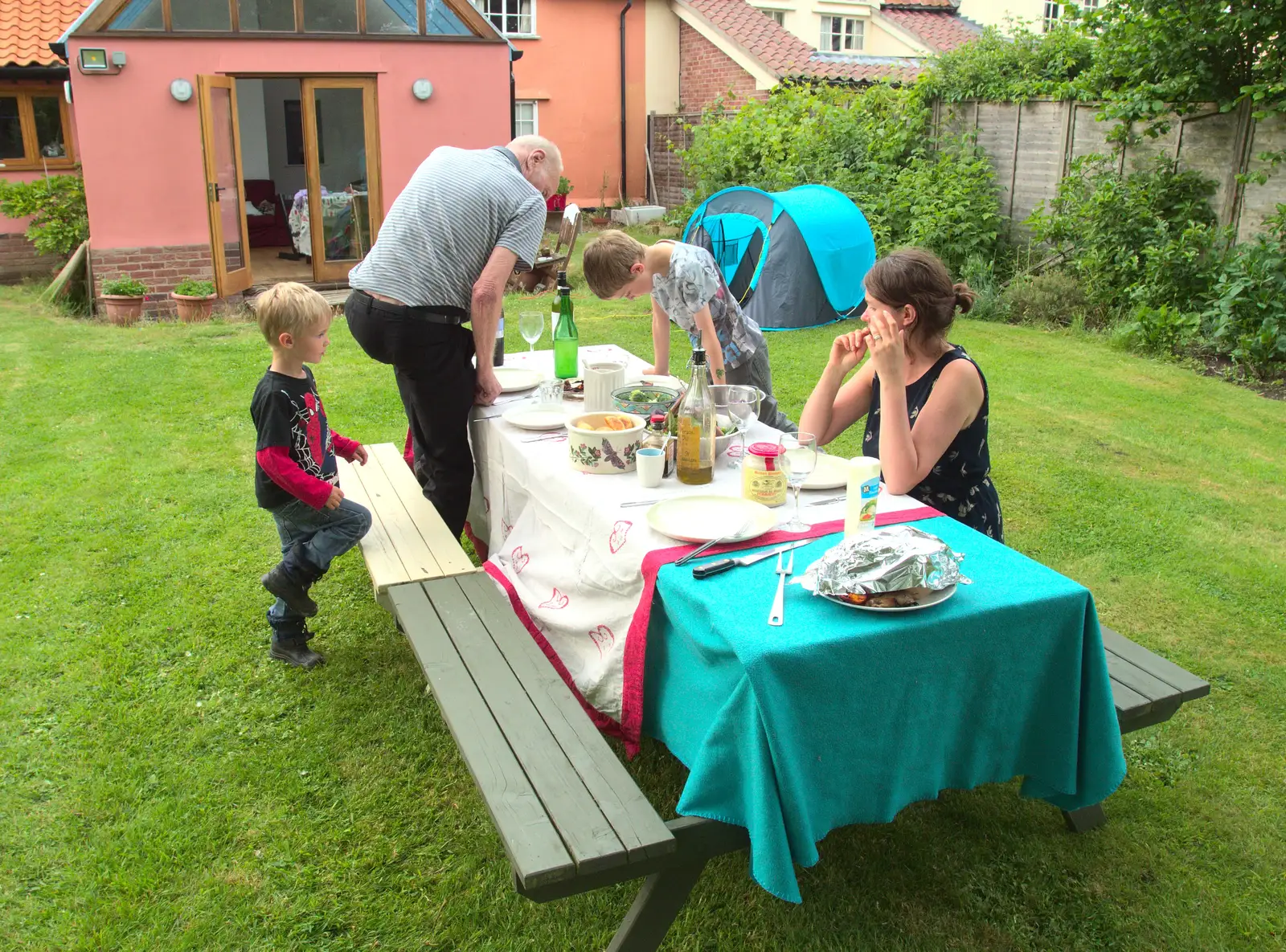 Grandad comes over for Sunday lunch in the garden, from A Trip to Norwich and Diss Markets, Norfolk - 25th June 2016