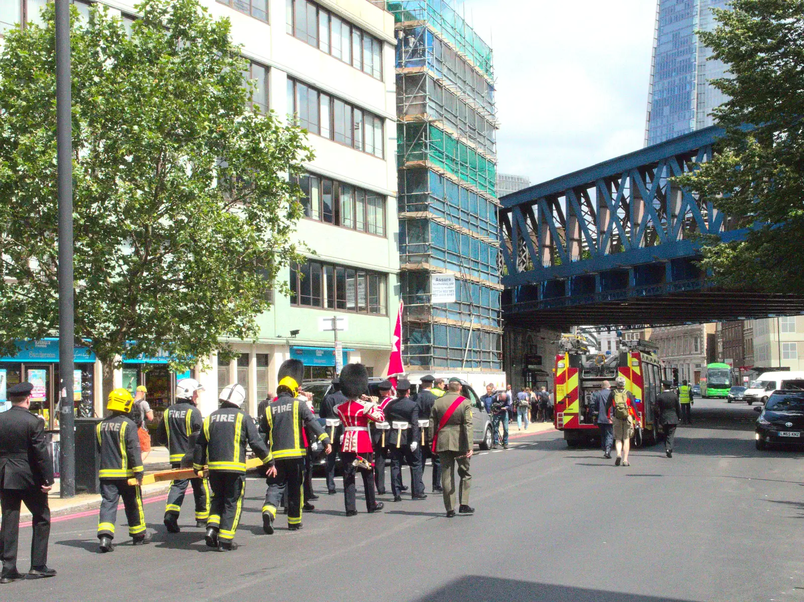 The parade moves off, from Harry's Sports Day and a London March, Southwark and Eye, Suffolk - 7th July 2016