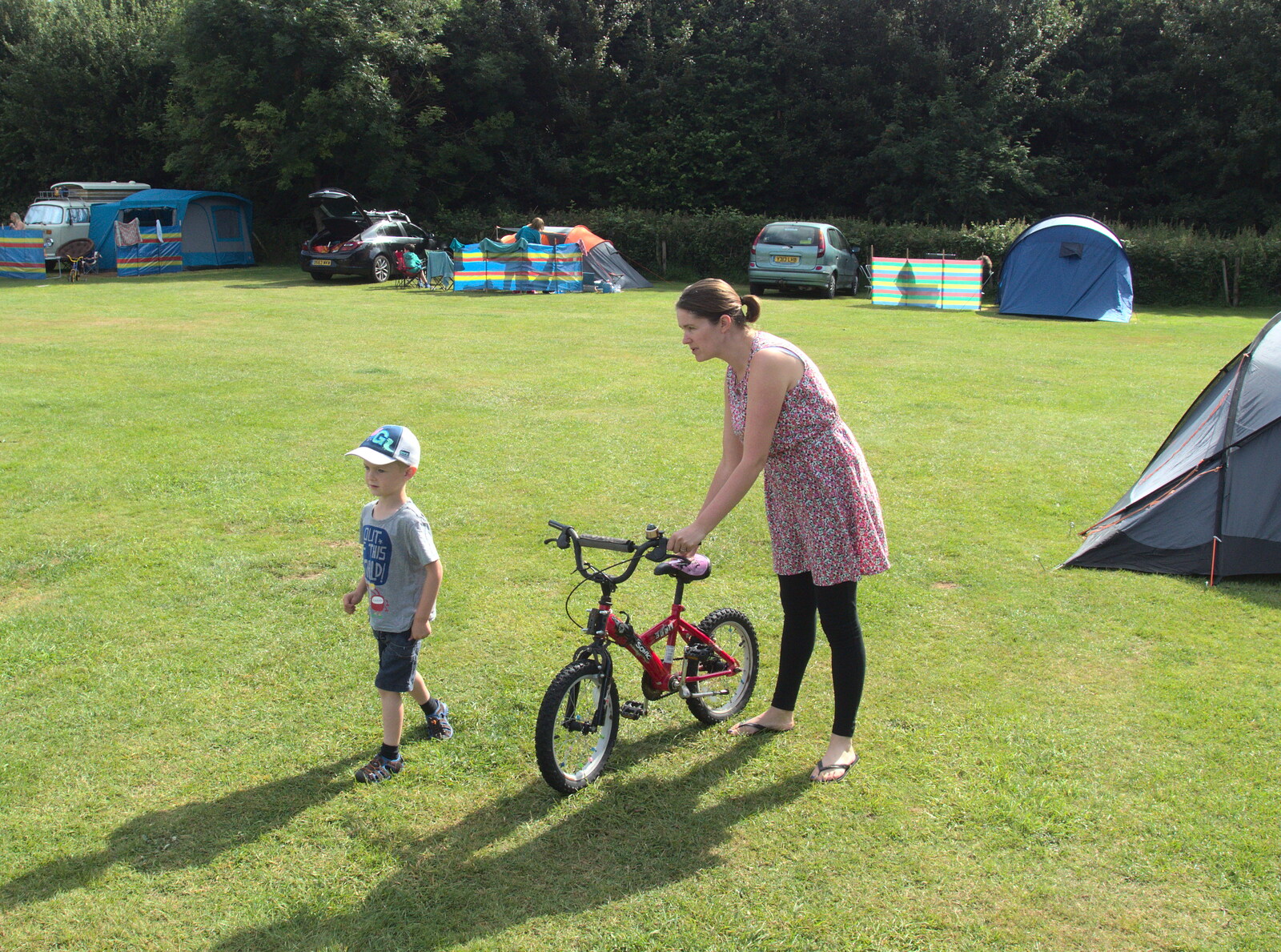 Isobel gets Harry's bike ready from Camping in West Runton, North Norfolk - 30th July 2016
