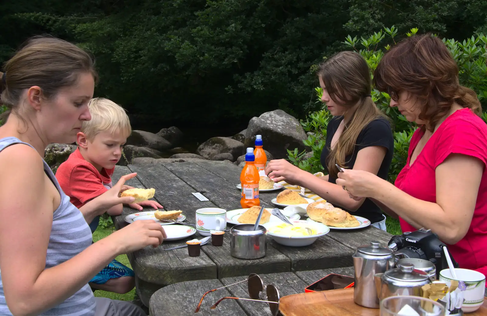 Time for lunch, from Badger's Holt and Bronze-Age Grimspound, Dartmoor, Devon - 10th August 2016