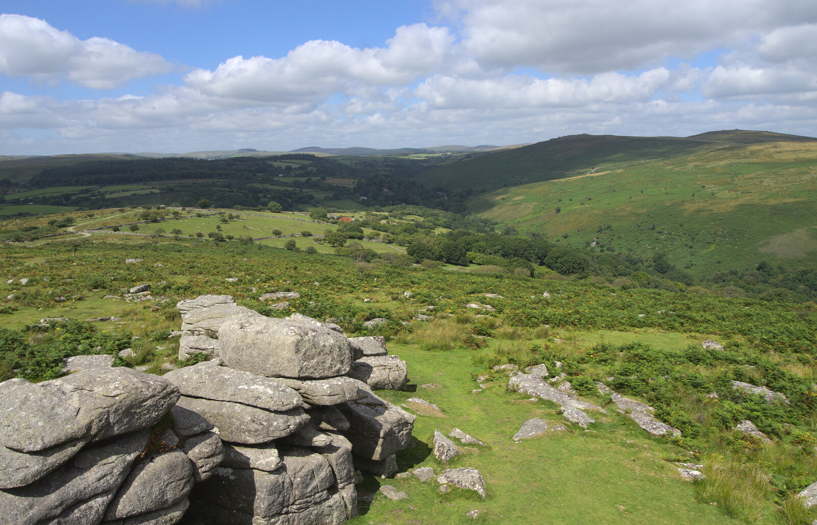 A nice view of Dartmoor from Badger's Holt and Bronze-Age Grimspound, Dartmoor, Devon - 10th August 2016