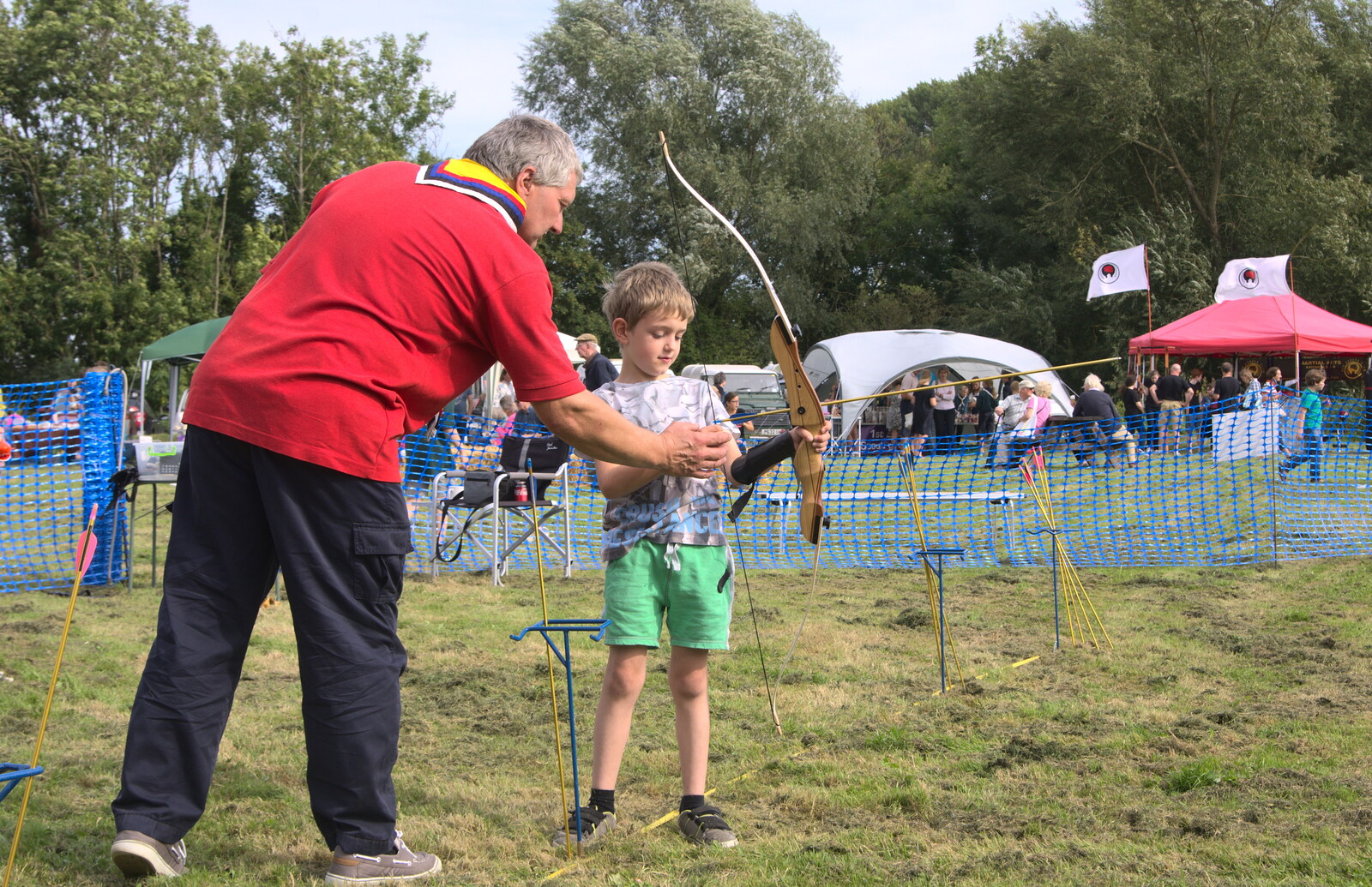 Fred gets a lesson in archery from The Eye Scouts Duck Race, The Pennings, Eye, Suffolk - 24th September 2016