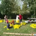 The ducks are bagged up, The Eye Scouts Duck Race, The Pennings, Eye, Suffolk - 24th September 2016