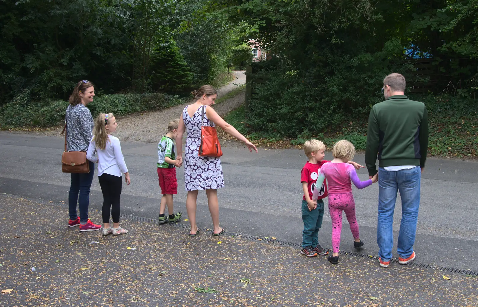 The gang cross the road, from A Visit from the Swiss Cambridge Massive, Suffolk - 25th September 2016