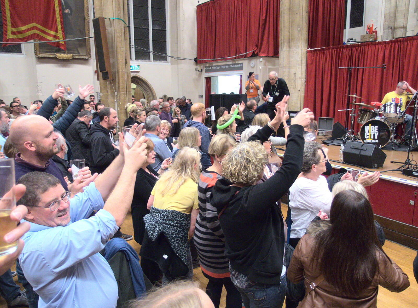 Applause for Vibe City from The Norwich Beer Festival, St. Andrew's Hall, Norwich, Norfolk - 26th October 2016