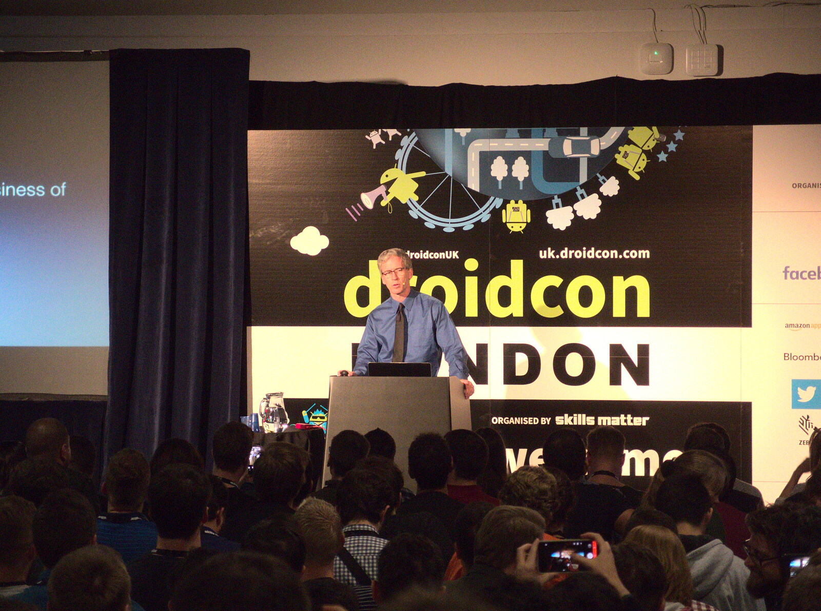 Google's Chet Haase does a presentation from Droidcon 2016, Islington, London - 27th October 2016