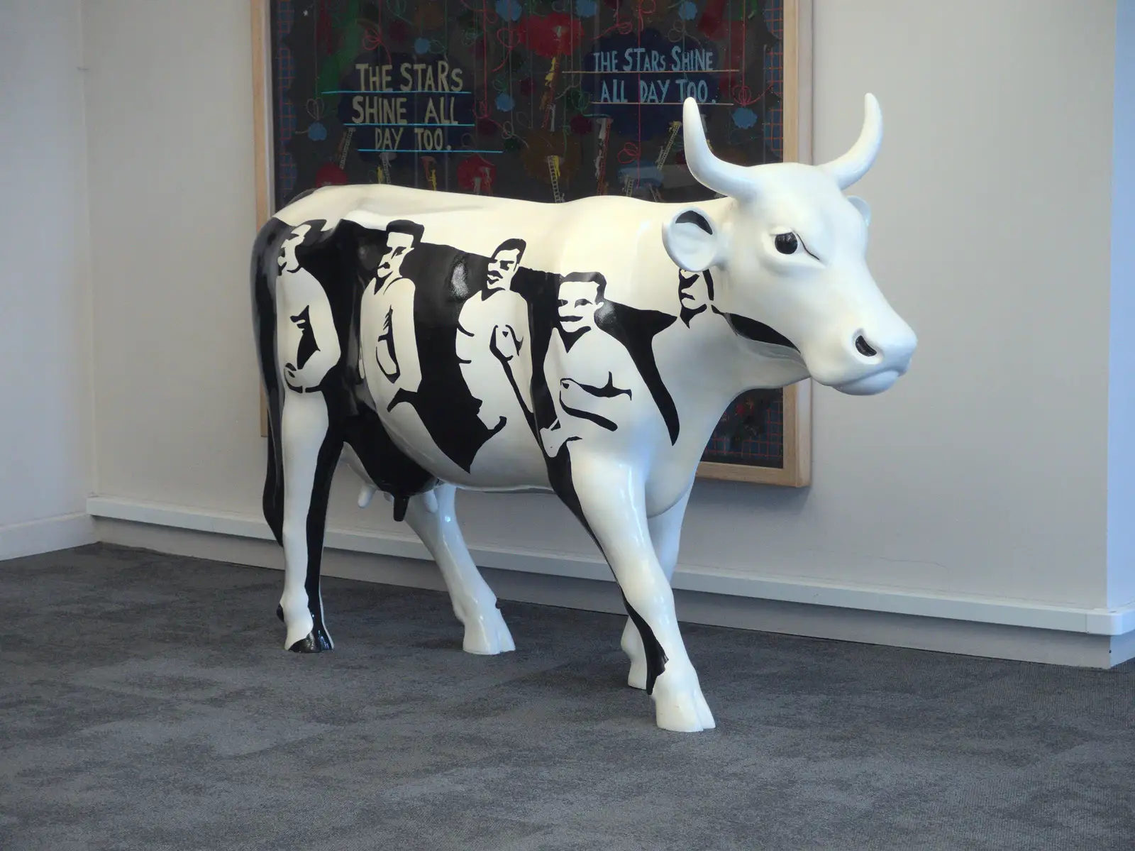 A curious cow, from Droidcon 2016, Islington, London - 27th October 2016