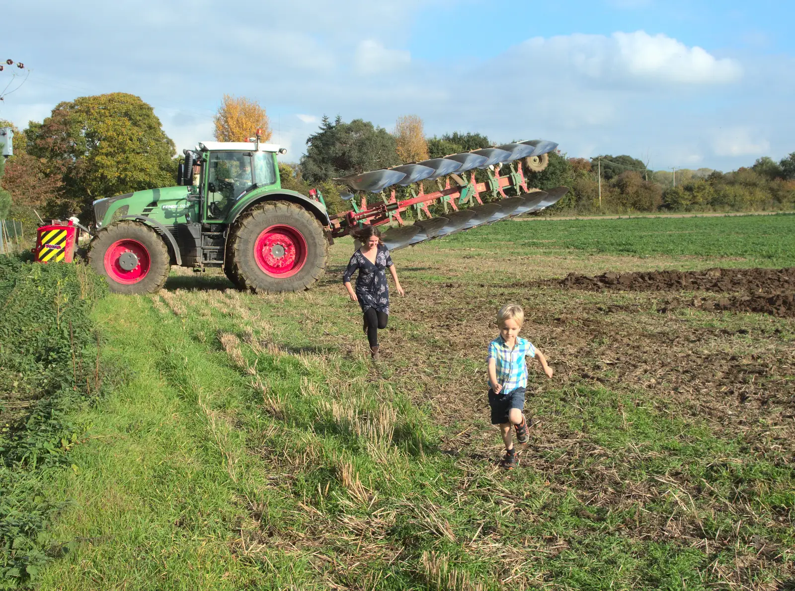 Harry runs back from his trip, from Tractor Rides and Pub Cellars, Brome, Suffolk - 29th October 2016