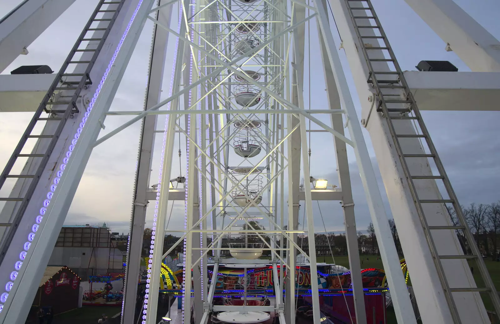 Cars on the ferris wheel, from Fondue with the Swiss Massive, Gwydir Street, Cambridge - 19th November 2016