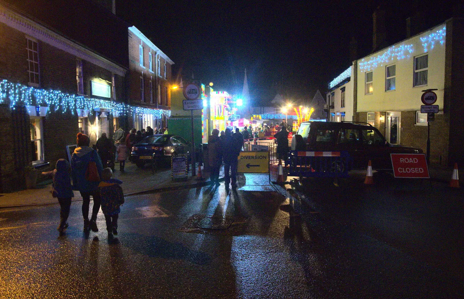 The scene on Broad Street, from The Eye Christmas Lights, Eye, Suffolk - 2nd December 2016