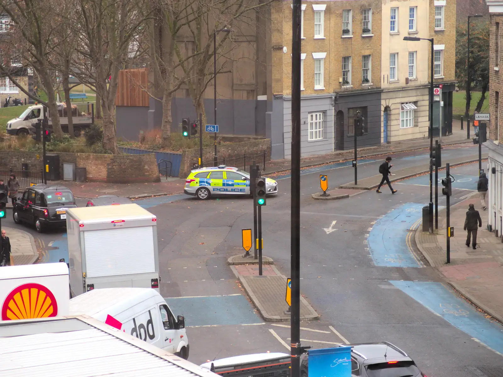 SBR is closed as another cyclist is toast, from Innovation Week and a Walk Around the South Bank, Southwark - 8th December 2016