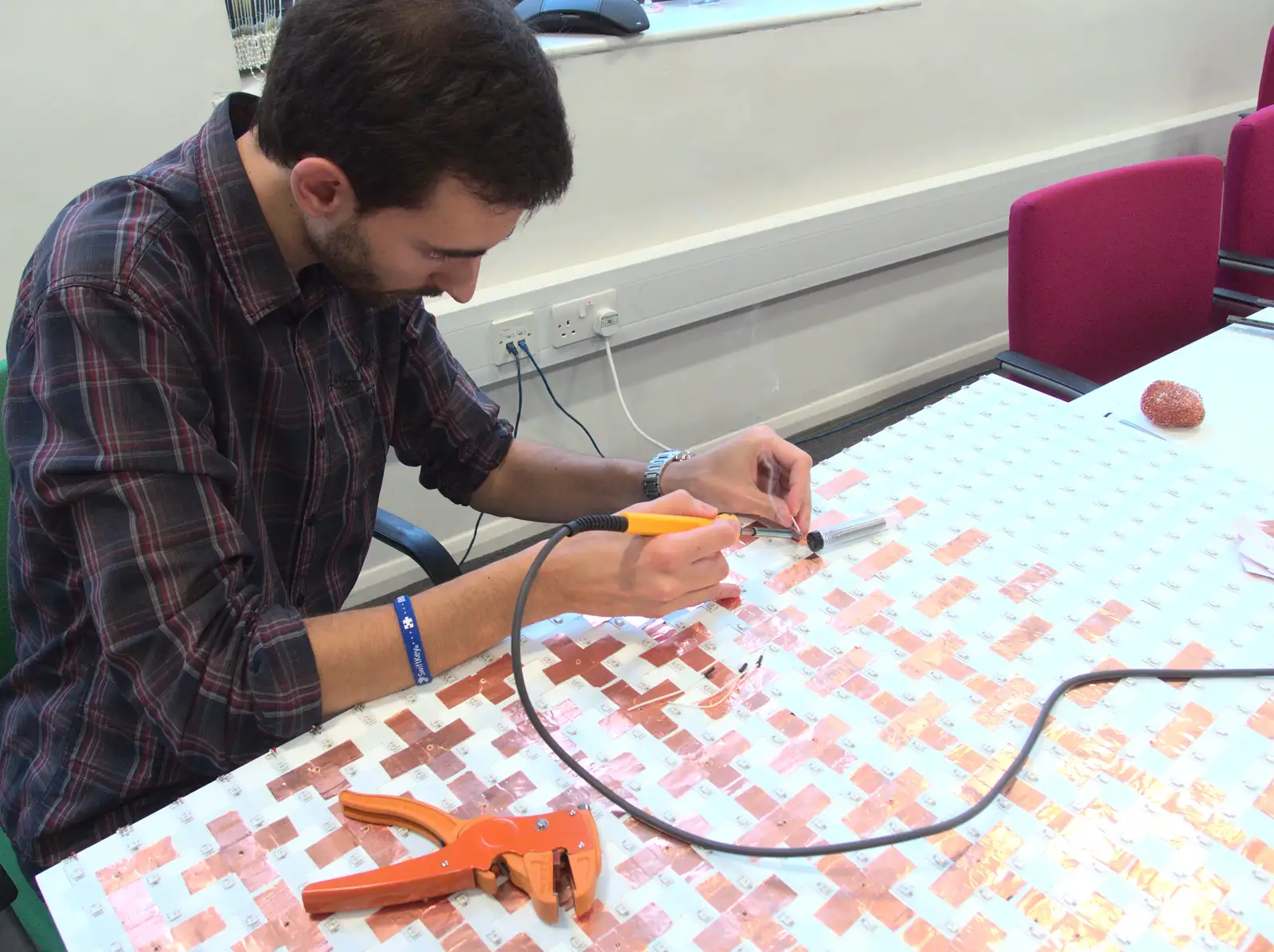 David does soldering, from Innovation Week and a Walk Around the South Bank, Southwark - 8th December 2016