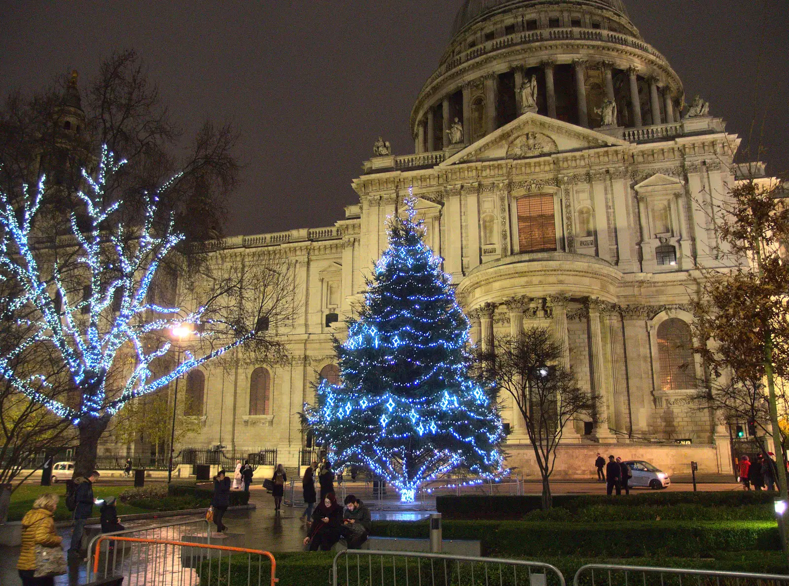 Festive tree in front of St. Paul's, from Innovation Week and a Walk Around the South Bank, Southwark - 8th December 2016