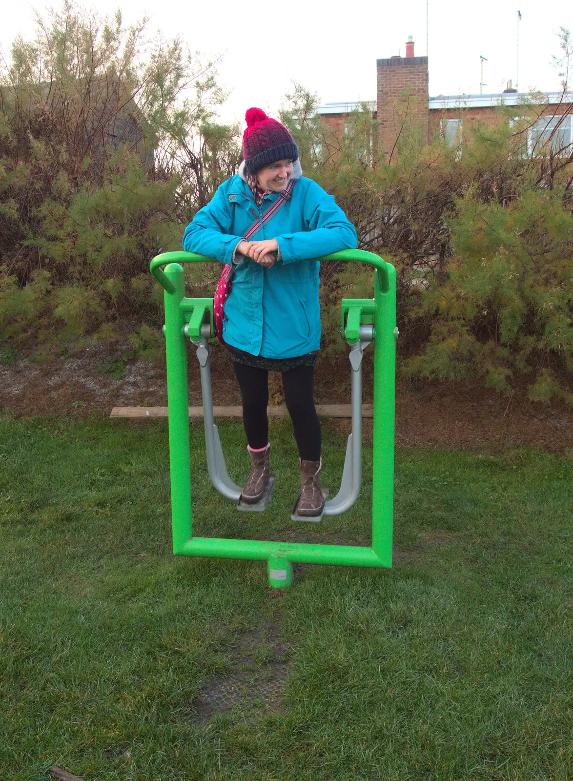 Isobel tries out the 'stairmaster', from Southwold Seaside Pier, Southwold, Suffolk - 18th December 2016