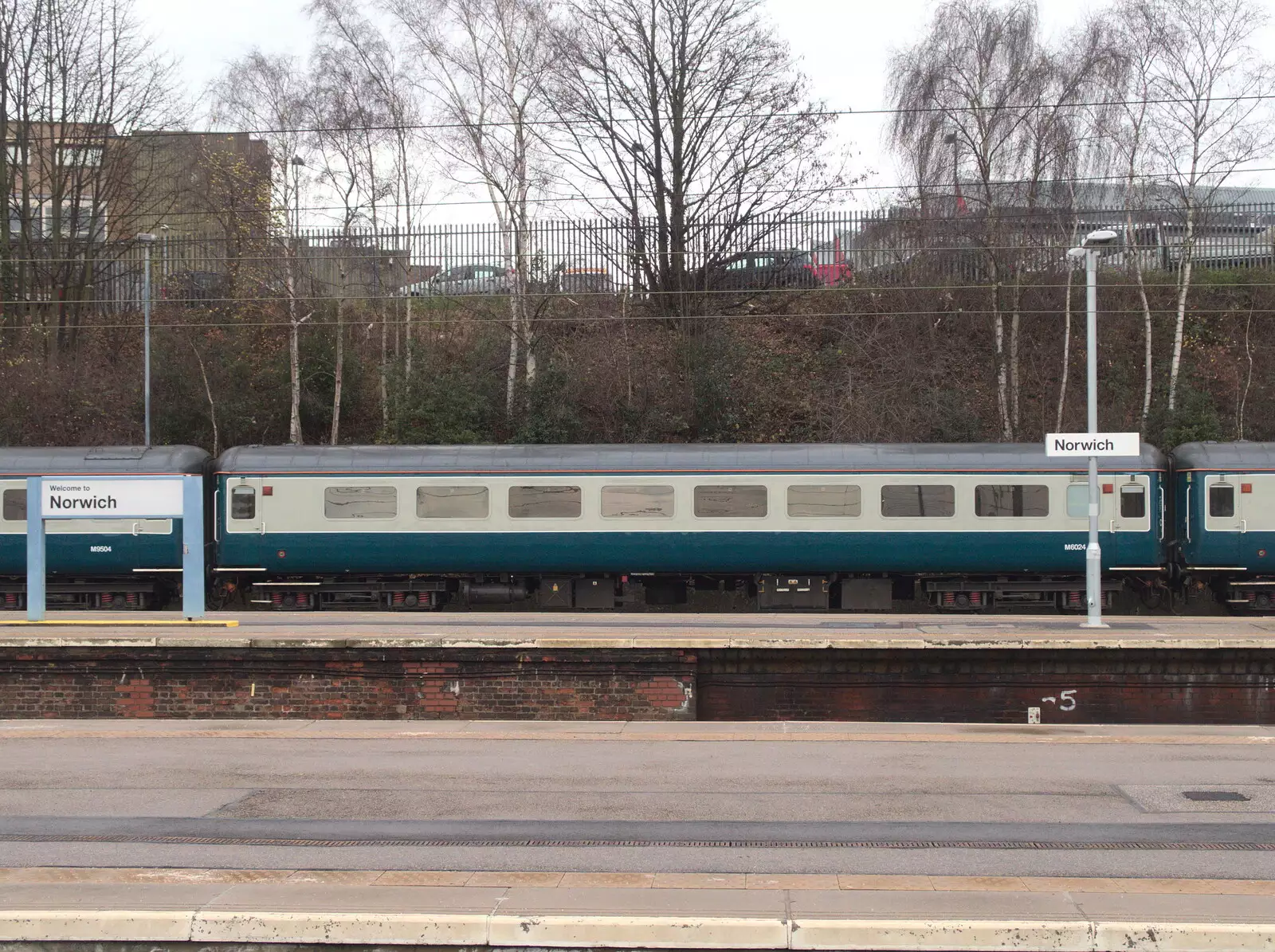 A set of Mark 2f coaches at Norwich Station, from Norwich Station and the Light Tunnel, Norwich, Norfolk  - 21st December 2016