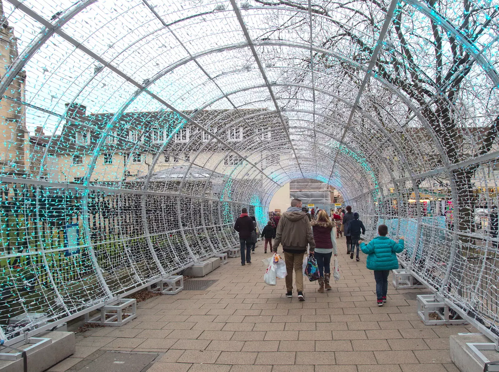 The Norwich light tunnel, from Norwich Station and the Light Tunnel, Norwich, Norfolk  - 21st December 2016