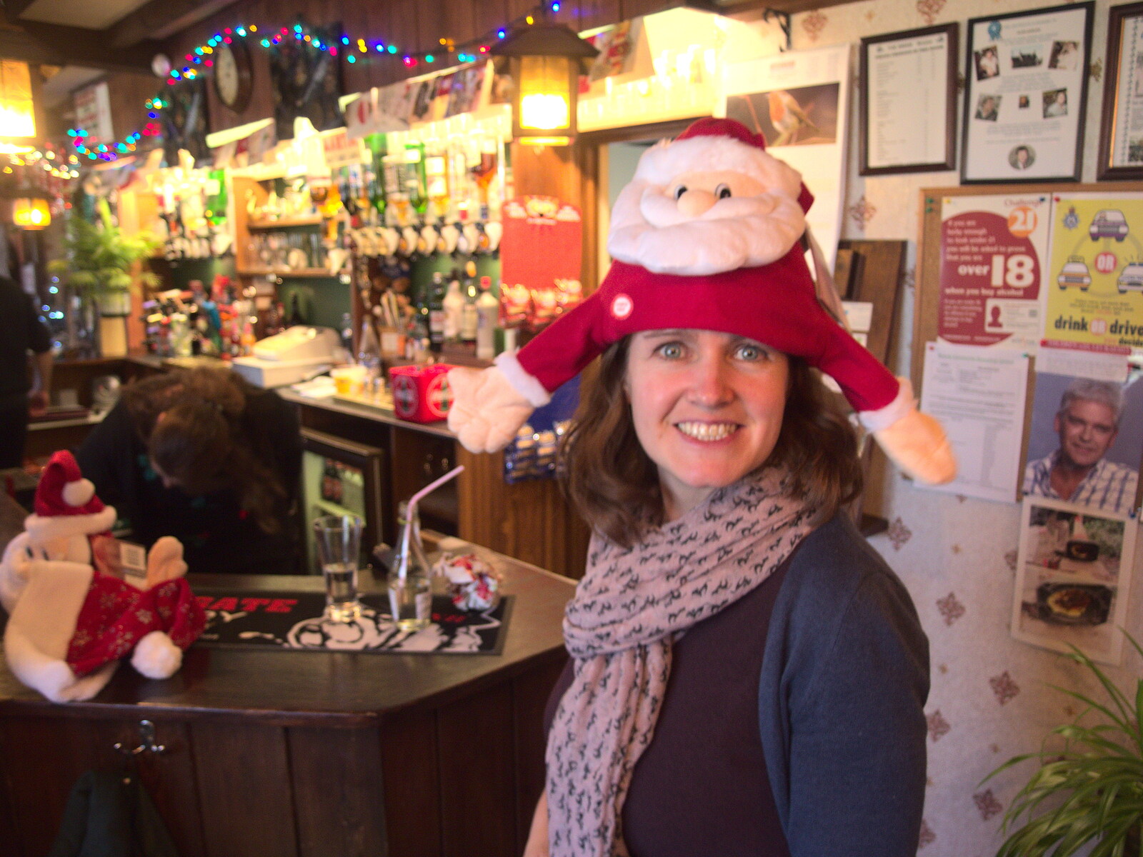 Isobel has a comedy hat on from Christmas and All That, Brome, Suffolk - 25th December 2016