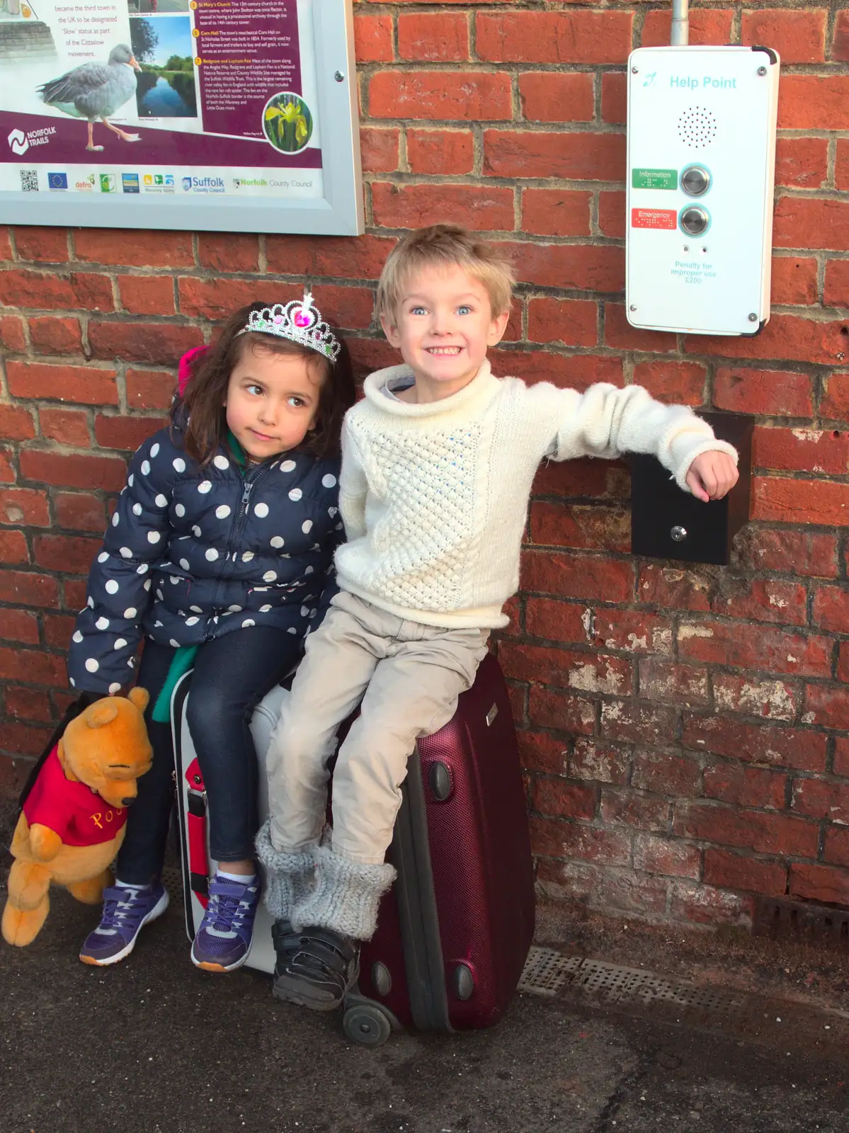 Annalua and Harry sit on luggage, from Boxing Day in Southwold, Suffolk - 26th December 2016