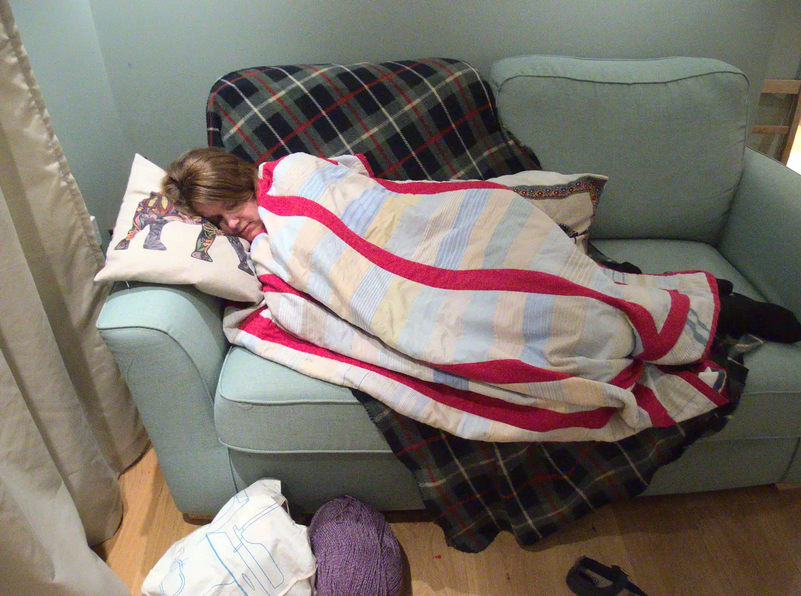 Isobel flakes out on the sofa at around 2am, from New Year's Eve, The Oaksmere, Brome, Suffolk - 31st December 2016