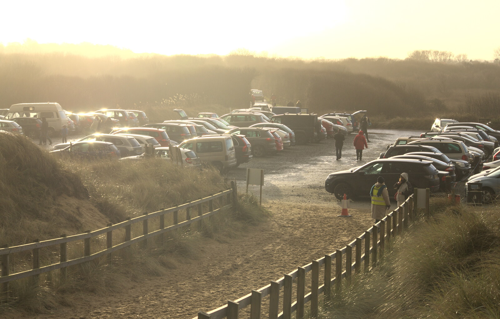 The car park is packed from Horsey Seals and Sea Palling, Norfolk Coast - 2nd January 2017