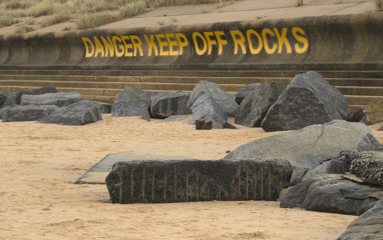 Another danger sign from Horsey Seals and Sea Palling, Norfolk Coast - 2nd January 2017