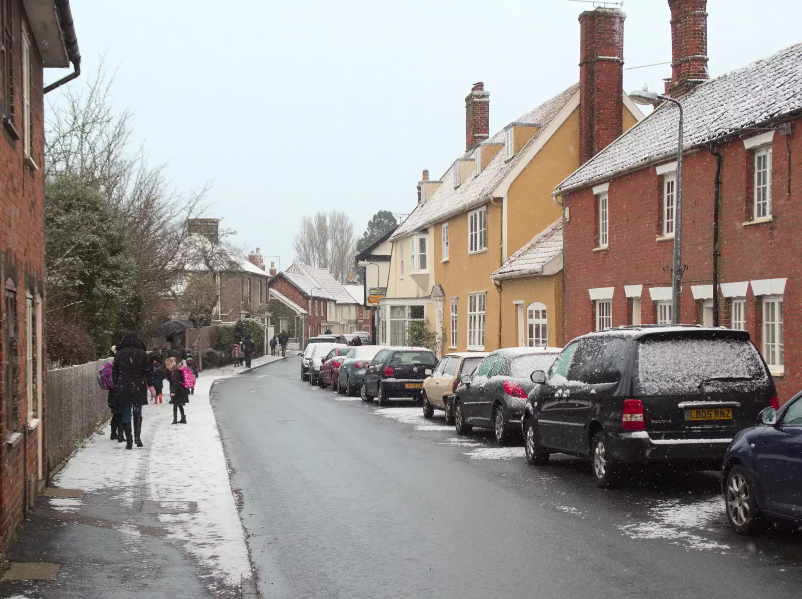 Church Street in Eye, on the walk to school, from A Snowy January Miscellany, Eye, Suffolk - 15th January 2017