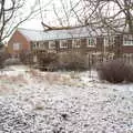 A deserted Paddock House, A Snowy January Miscellany, Eye, Suffolk - 15th January 2017