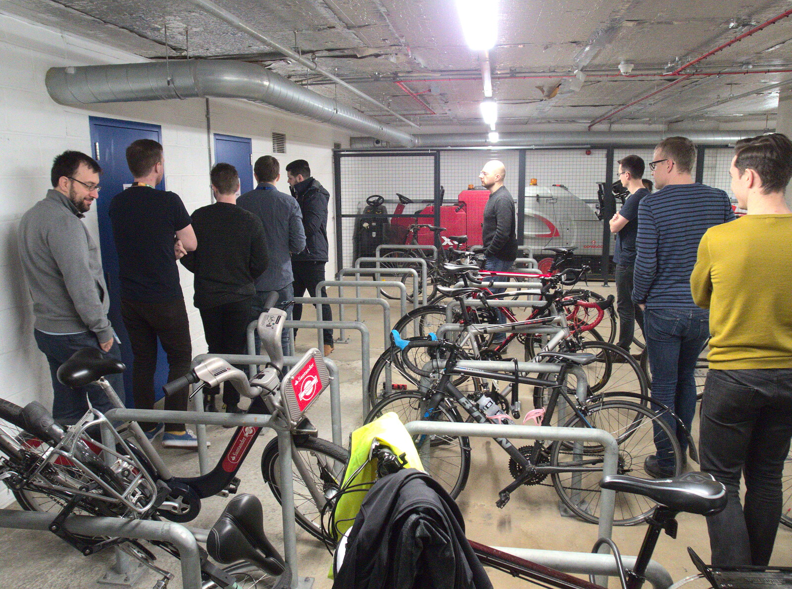 We inspect the changing rooms and bike storage from Grandad's Fire and SwiftKey Moves Offices, Eye and Paddington - 23rd January 2017