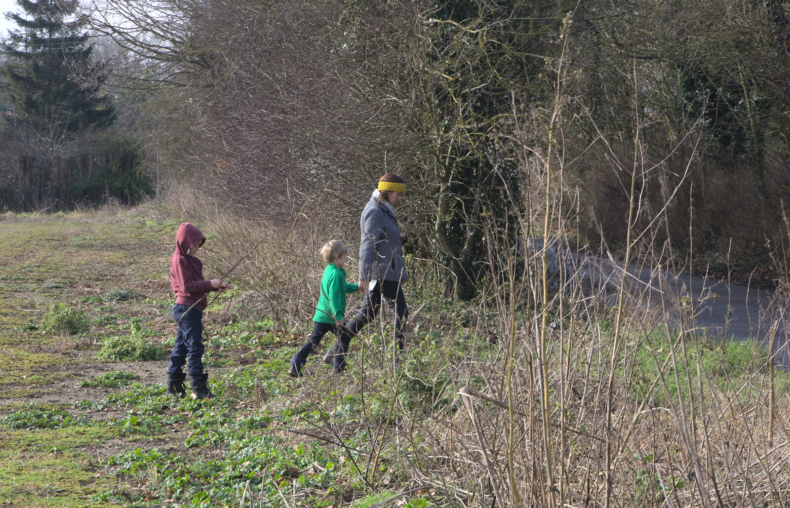 We head off across the fields from A Winter's Walk, Thrandeston, Suffolk - 5th February 2017