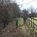 The path up to the hairy pigs, A Winter's Walk, Thrandeston, Suffolk - 5th February 2017