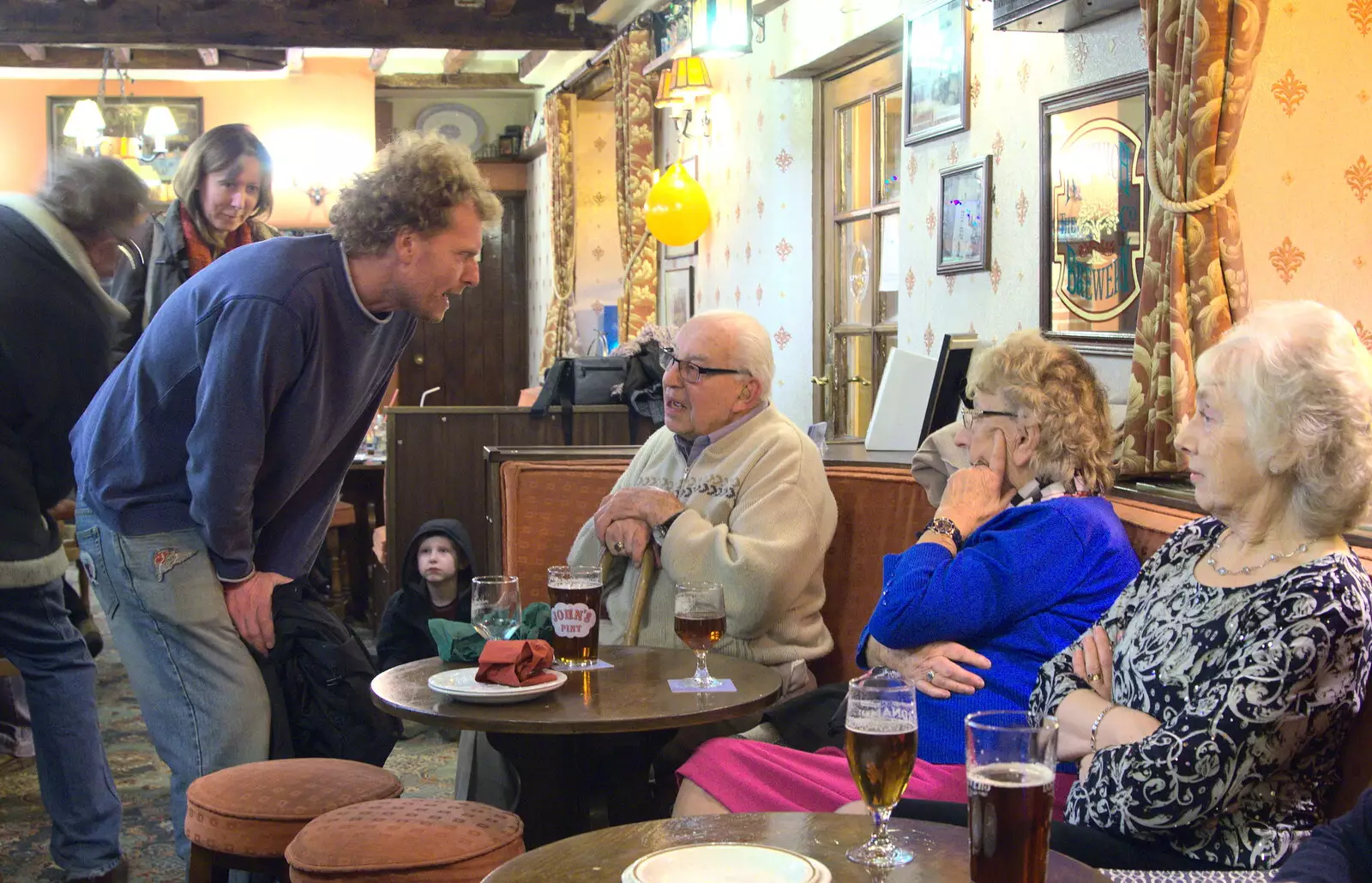 Wavy chats to John and Arline, from Sylvia's 70th Birthday up the Swan Inn, Brome, Suffolk - 11th February 2017