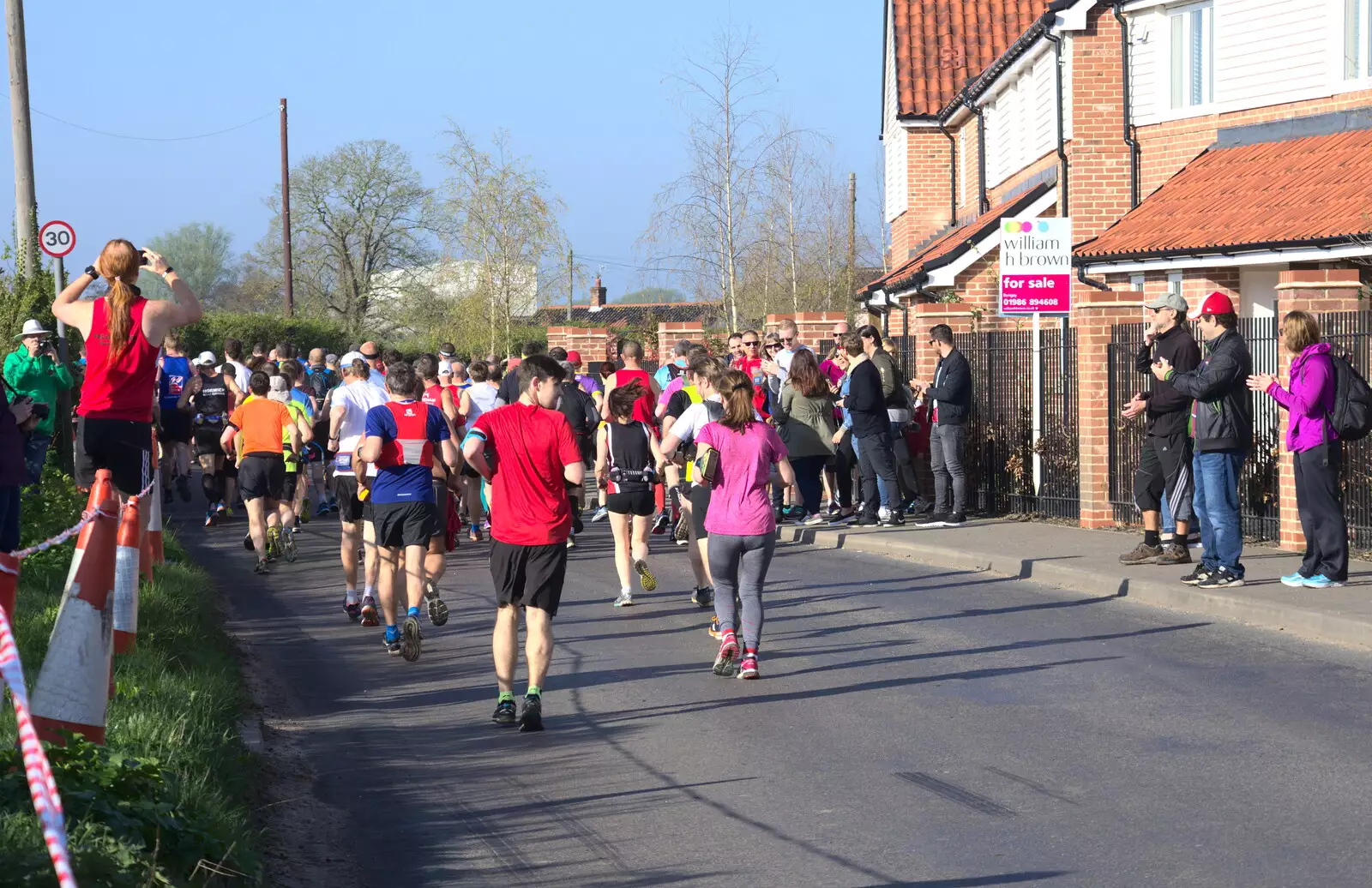 The marathon runners head off, from The Black Dog Festival of Running, Bungay, Suffolk - 2nd April 2017