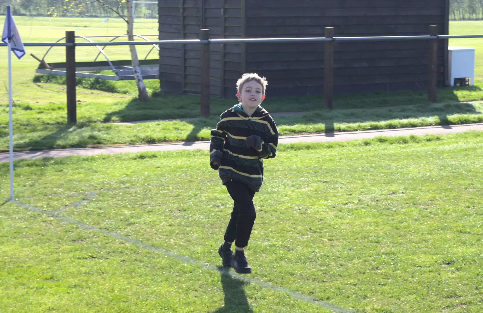 Fred comes in after a couple of laps of the field, from The Black Dog Festival of Running, Bungay, Suffolk - 2nd April 2017