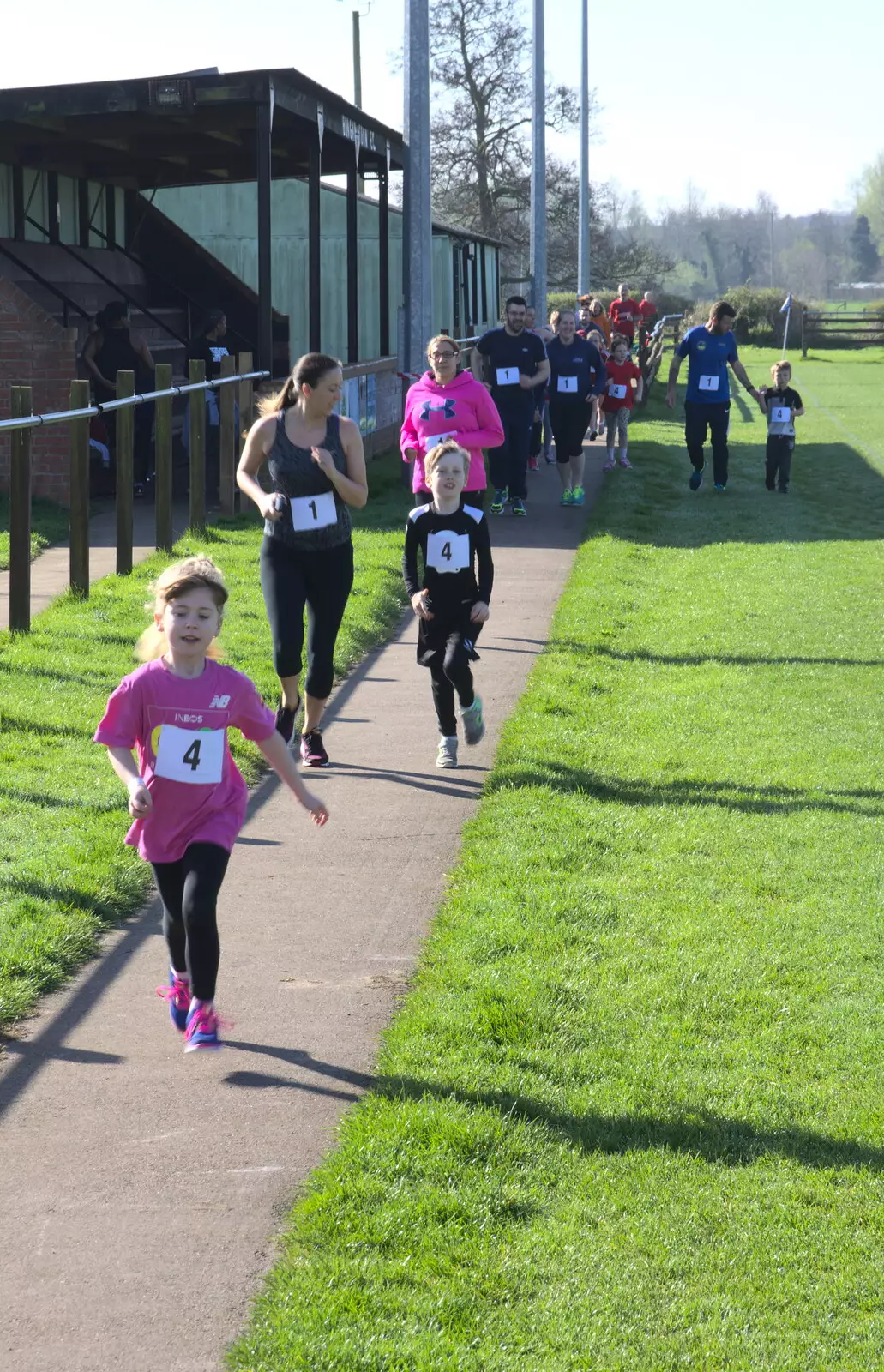 There's a mini children's race, from The Black Dog Festival of Running, Bungay, Suffolk - 2nd April 2017