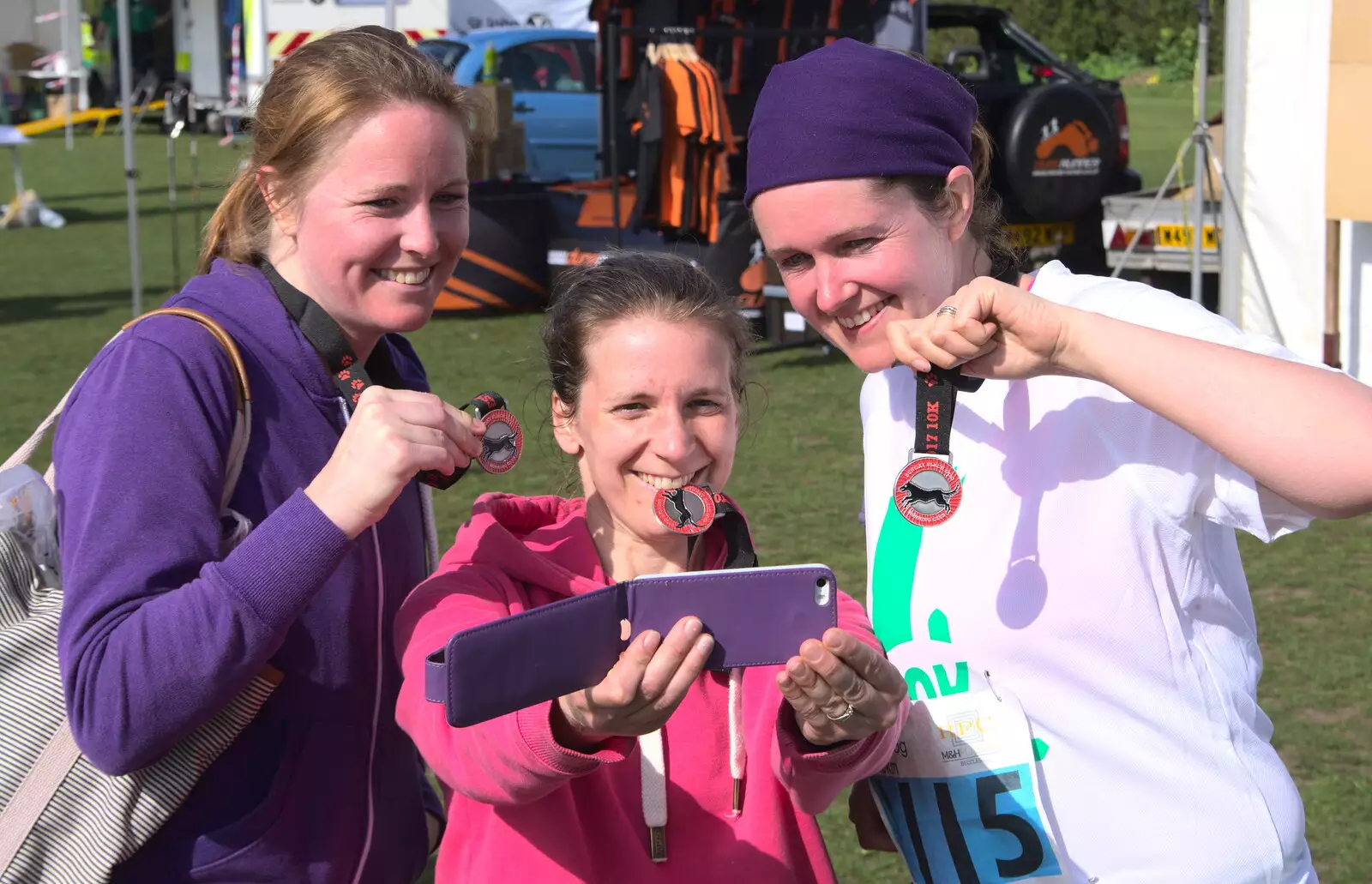 Isobel's running posse do a selfie, from The Black Dog Festival of Running, Bungay, Suffolk - 2nd April 2017