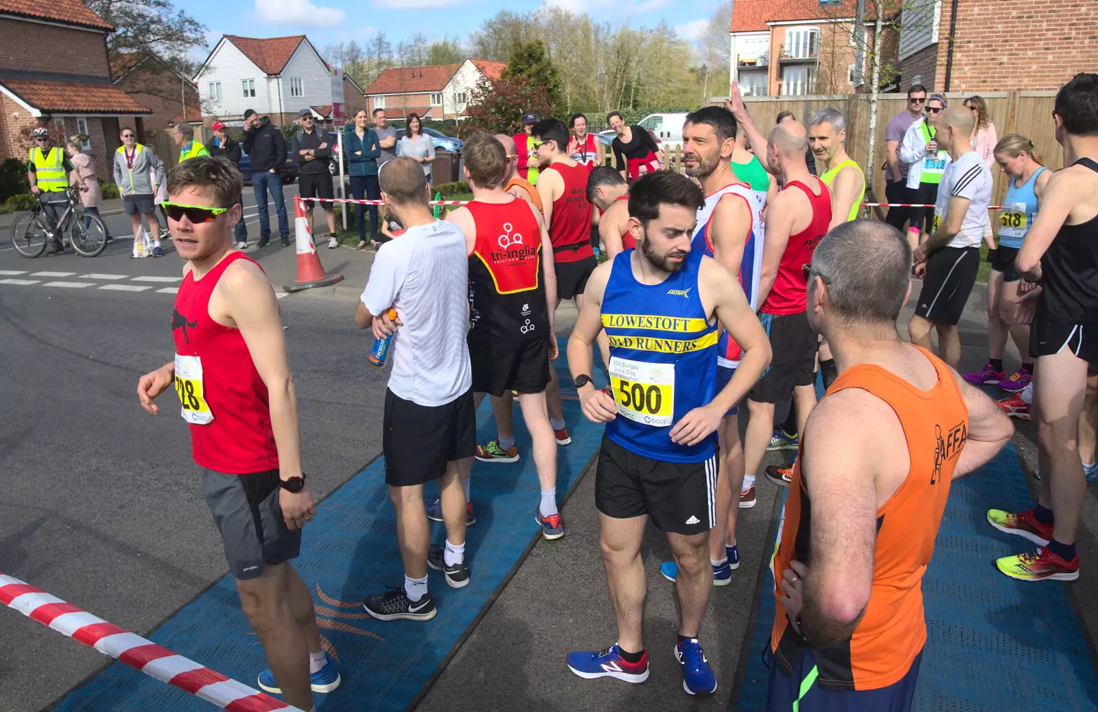 Half-marathon runners get ready, from The Black Dog Festival of Running, Bungay, Suffolk - 2nd April 2017