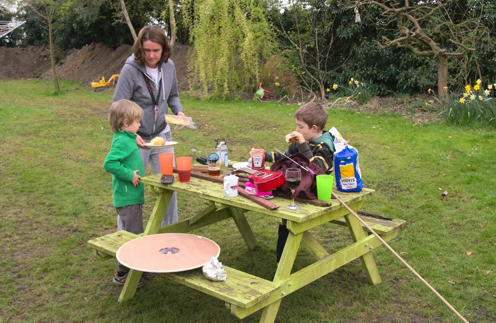 We have some sort of tea in the wrecked garden, from A Postcard from Beccles, Suffolk - 2nd April 2017