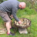 Matt loads up the barbeque, A Barbeque, Grimspound and Pizza, Dartmoor and Exeter, Devon - 15th April 2017